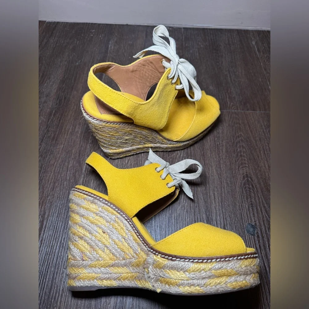 Tory Burch Linley size 9 yellow & tan Espadrille Wedge shoes